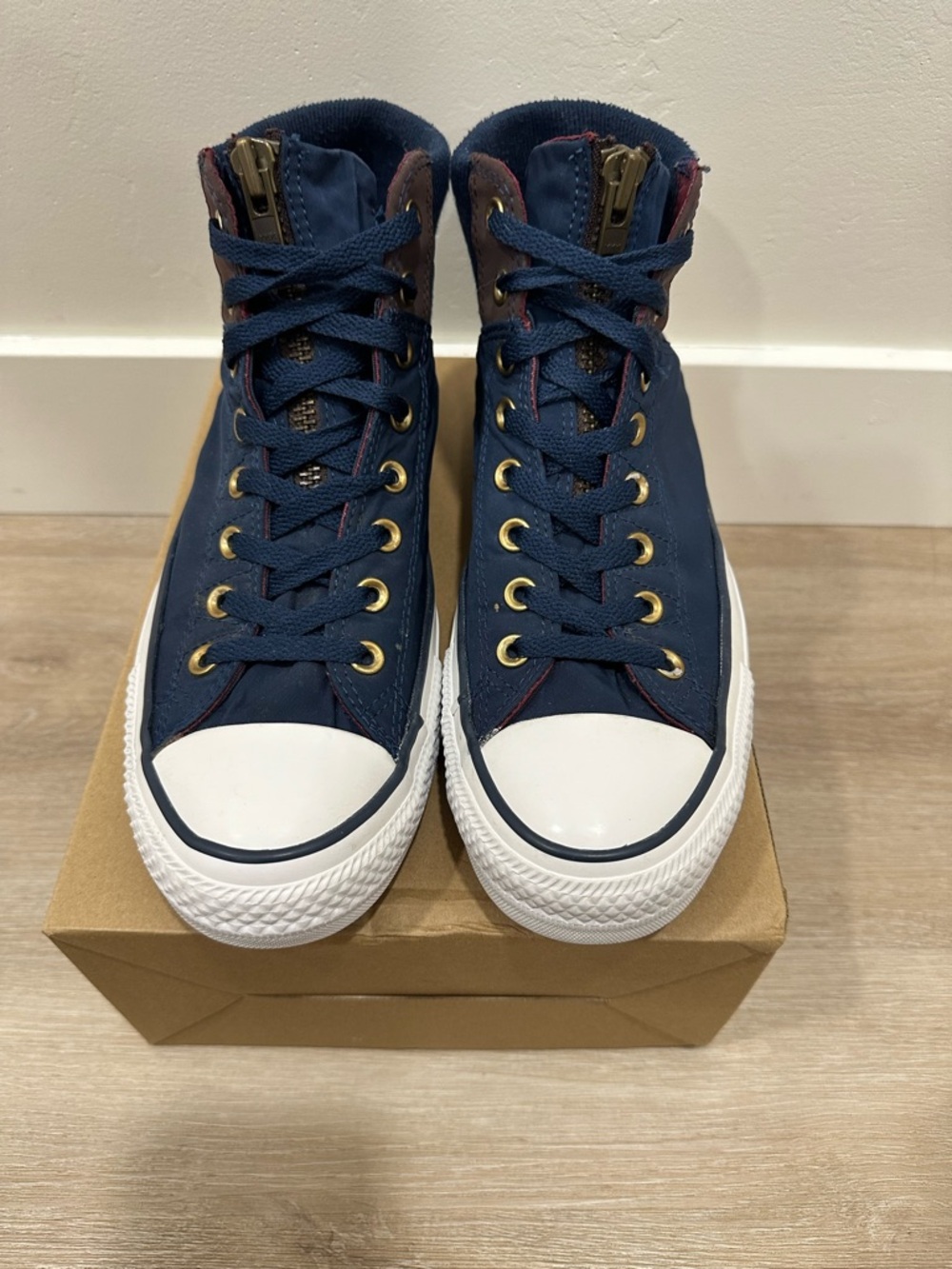 Converse Chuck Taylor All Stars - Navy High Top Sneakers - Picture 4 of 9